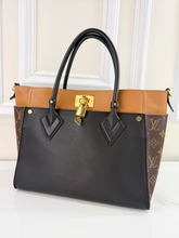 LOUIS VUITTON ON MY SIDE MM BLACK CALFSKIN MONOGRAM