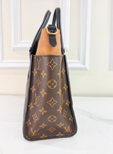 LOUIS VUITTON ON MY SIDE MM BLACK CALFSKIN MONOGRAM