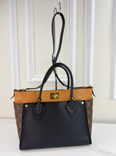 LOUIS VUITTON ON MY SIDE MM BLACK CALFSKIN MONOGRAM