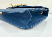 CHANEL SHEEPSKIN FRONT CHAIN FLAP IN NAVY