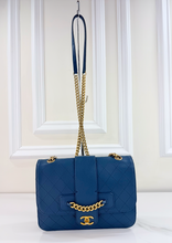 CHANEL SHEEPSKIN FRONT CHAIN FLAP IN NAVY