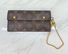 LOUIS VUITTON WALLET ACCORDION MONO / WRISTLET