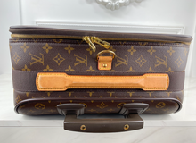LOUIS VUITTON PEGASE 60 MONOGRAM