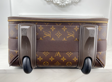 LOUIS VUITTON PEGASE 60 MONOGRAM